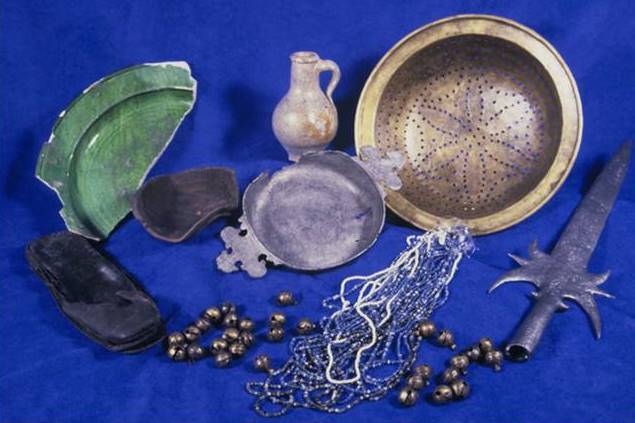 photo of artifacts recovered from the shipwreck