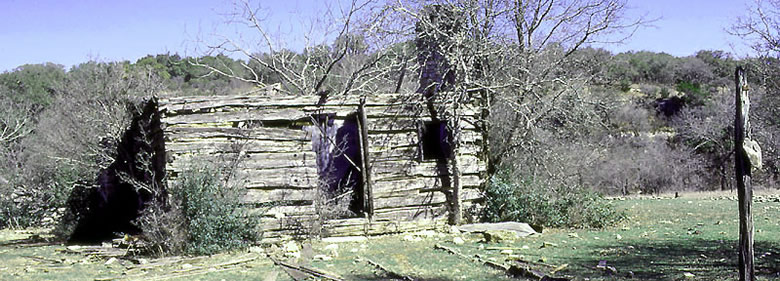 Ruins of an early settler's cabin, prior to restoration by current landowners. Photo by Susan Dial.
