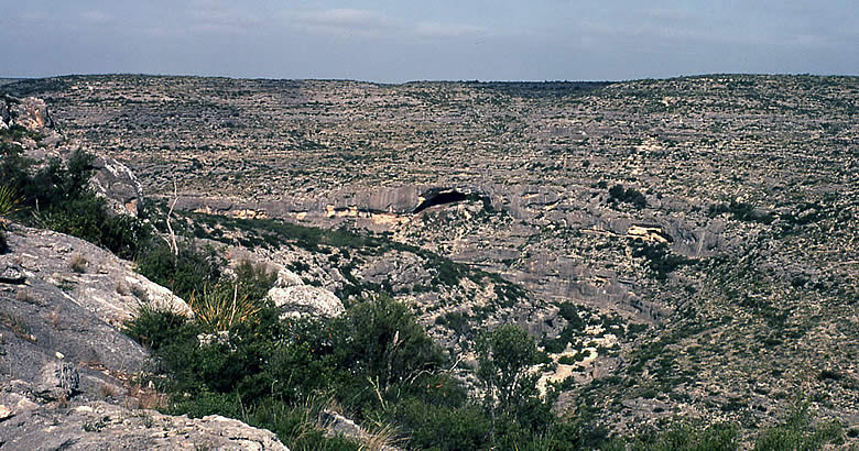 photo of hinds cave