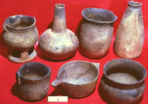 Frankston phase pottery