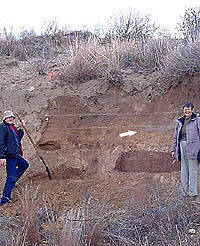 photo of TAS members excavating
