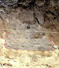 photo of the bell-shaped storage pit
