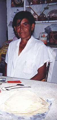 Photo of candelillera Flora Zubia Guevera