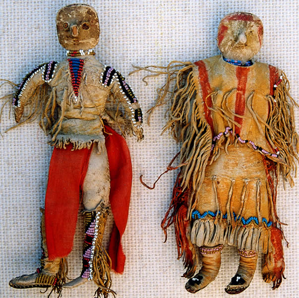 photo of dolls